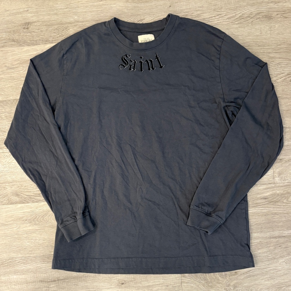 Men's Prime Essentials Gray Saint Long Sleeve Shirt